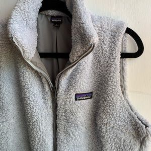 Patagonia Light Gray Los Gatos Fuzzy Vest